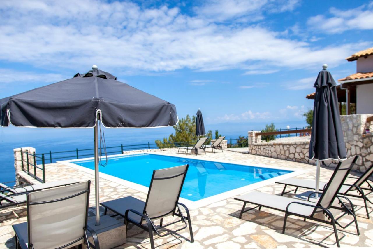 Villa Skyfall Kalamítsi Extérieur photo