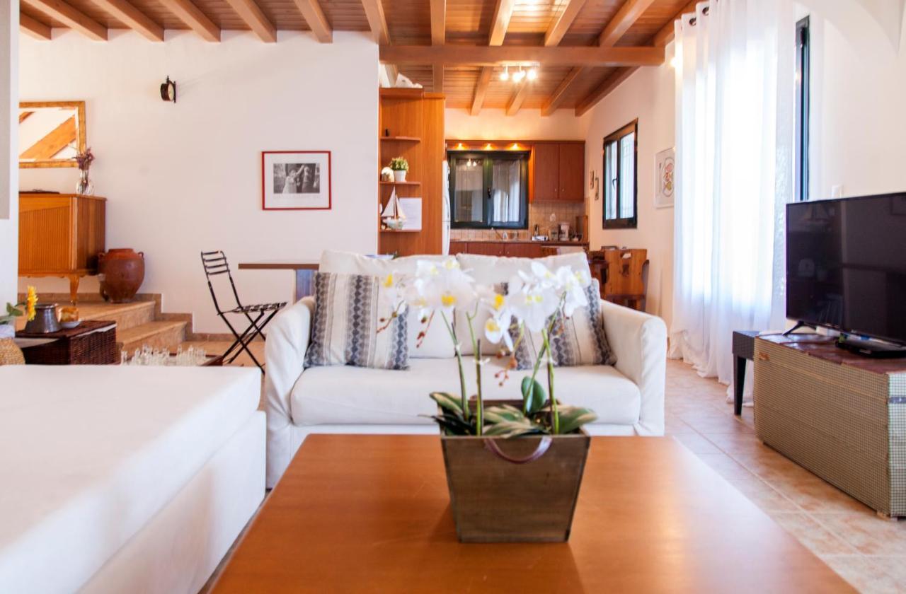 Villa Skyfall Kalamítsi Extérieur photo