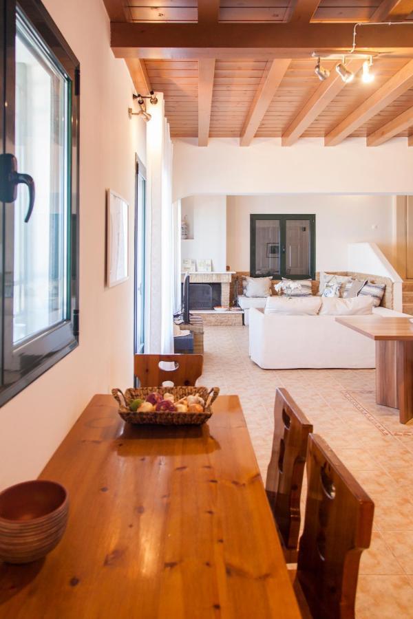 Villa Skyfall Kalamítsi Extérieur photo